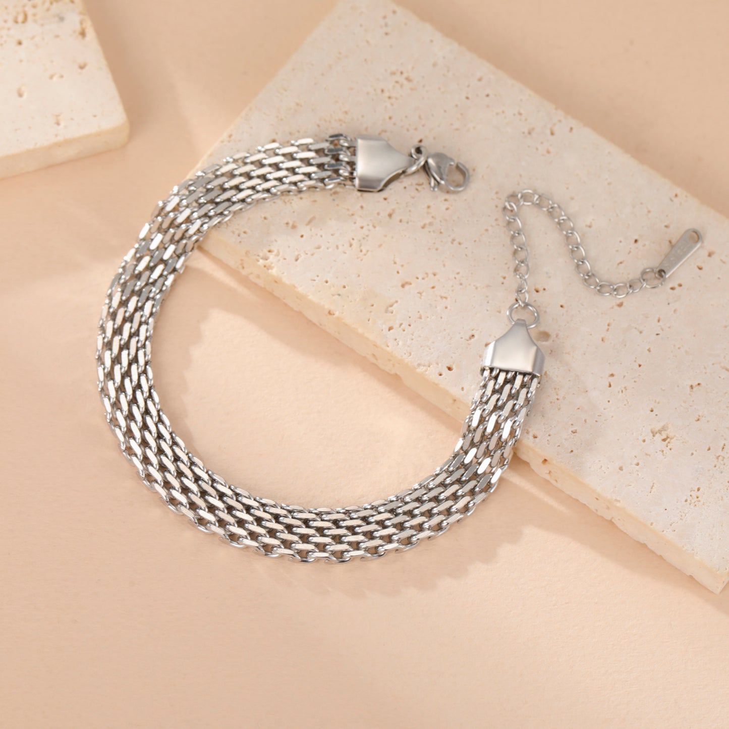 Classic Wide Chain Link Bracelet