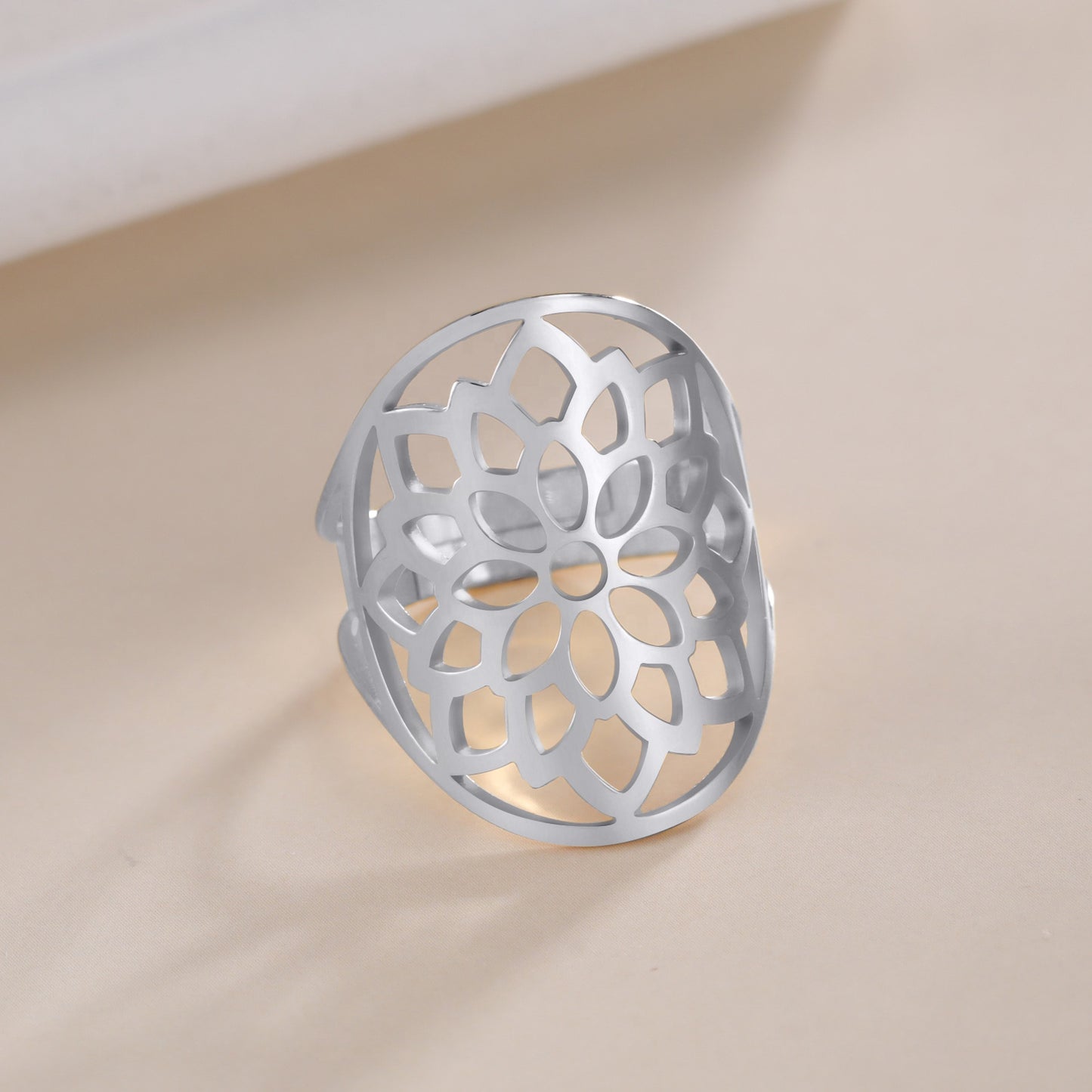 Geometric Chrysanthemum Ring
