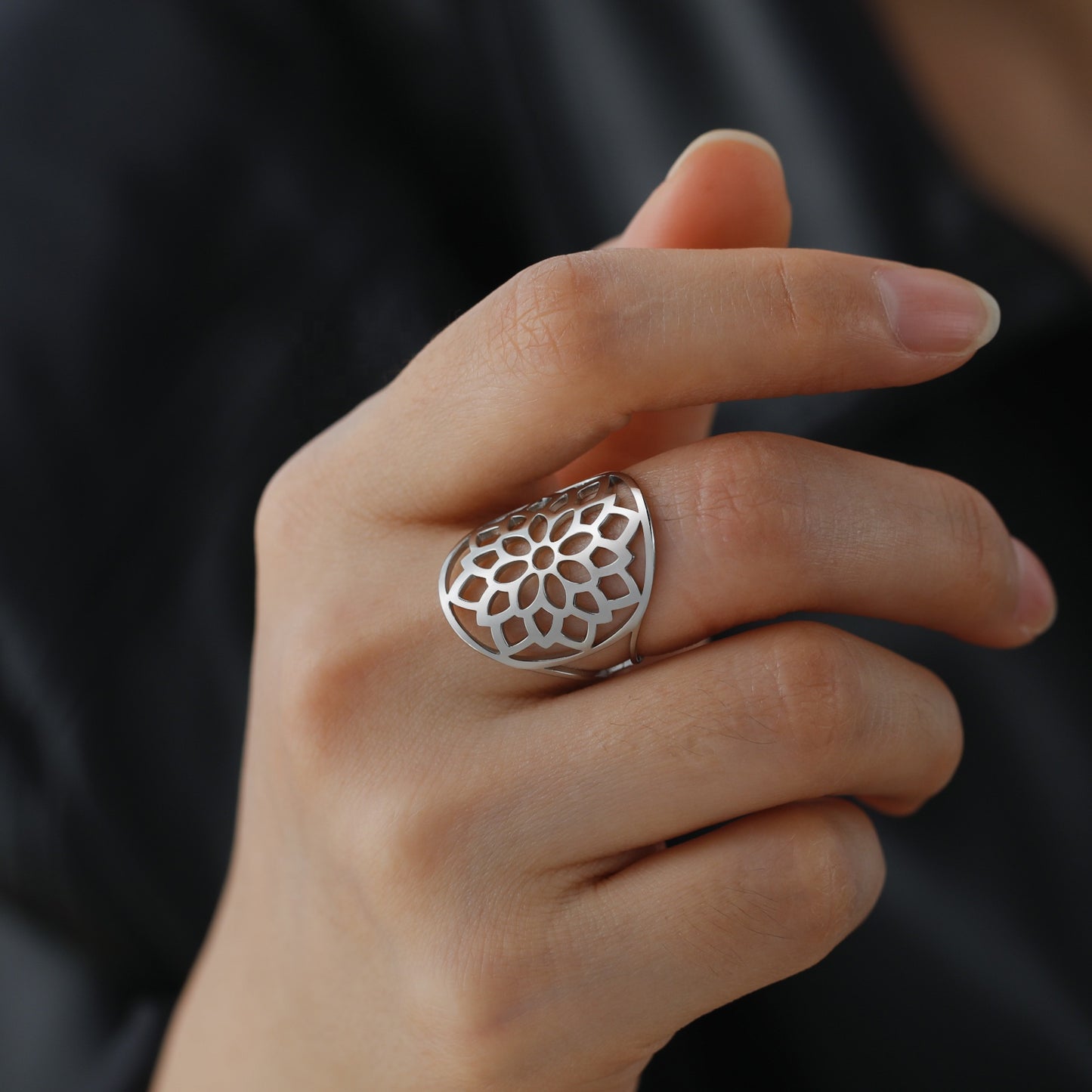 Geometric Chrysanthemum Ring