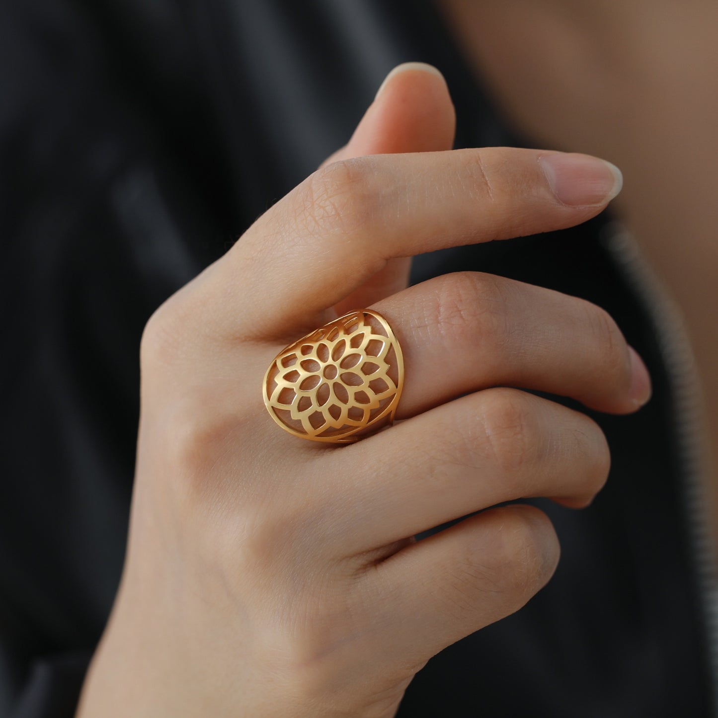 Geometric Chrysanthemum Ring