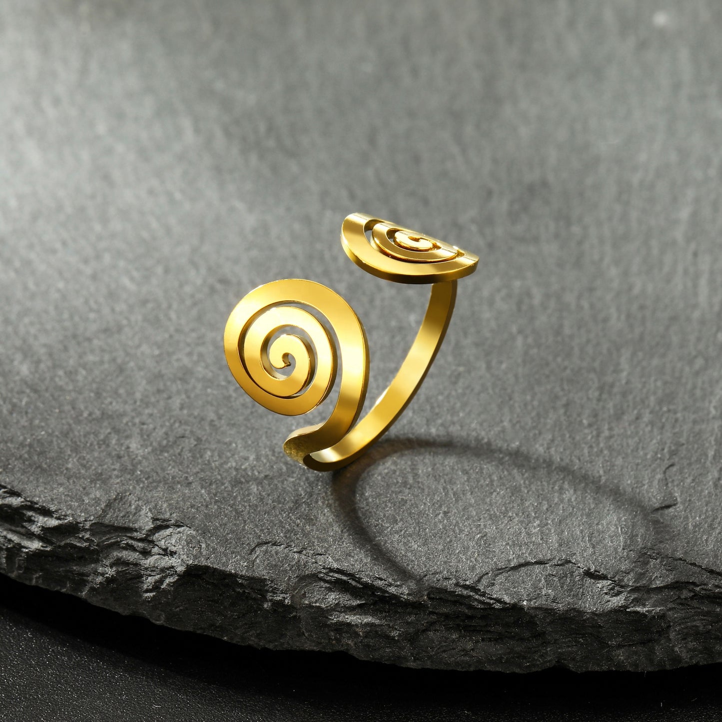Swirl Spiral Geometric Ring