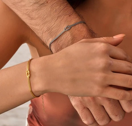 Infinity Love Knot Bracelet